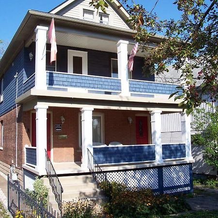 Bluecrest Bed And Breakfast Niagara Falls Exterior photo